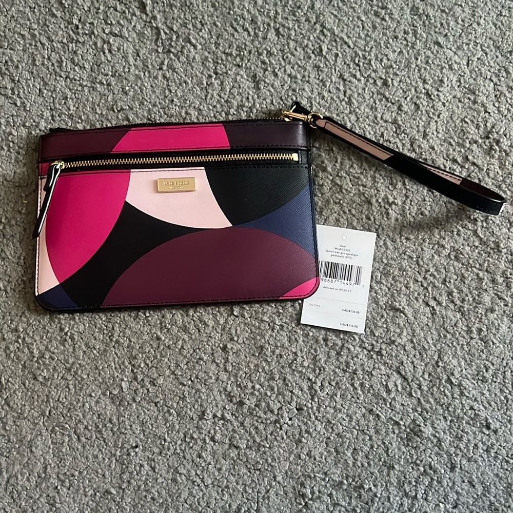 Kate Spade Tinie Wristlet